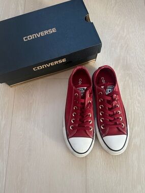 Converse Maroon Low-Top Platformed Canvas Sneakers